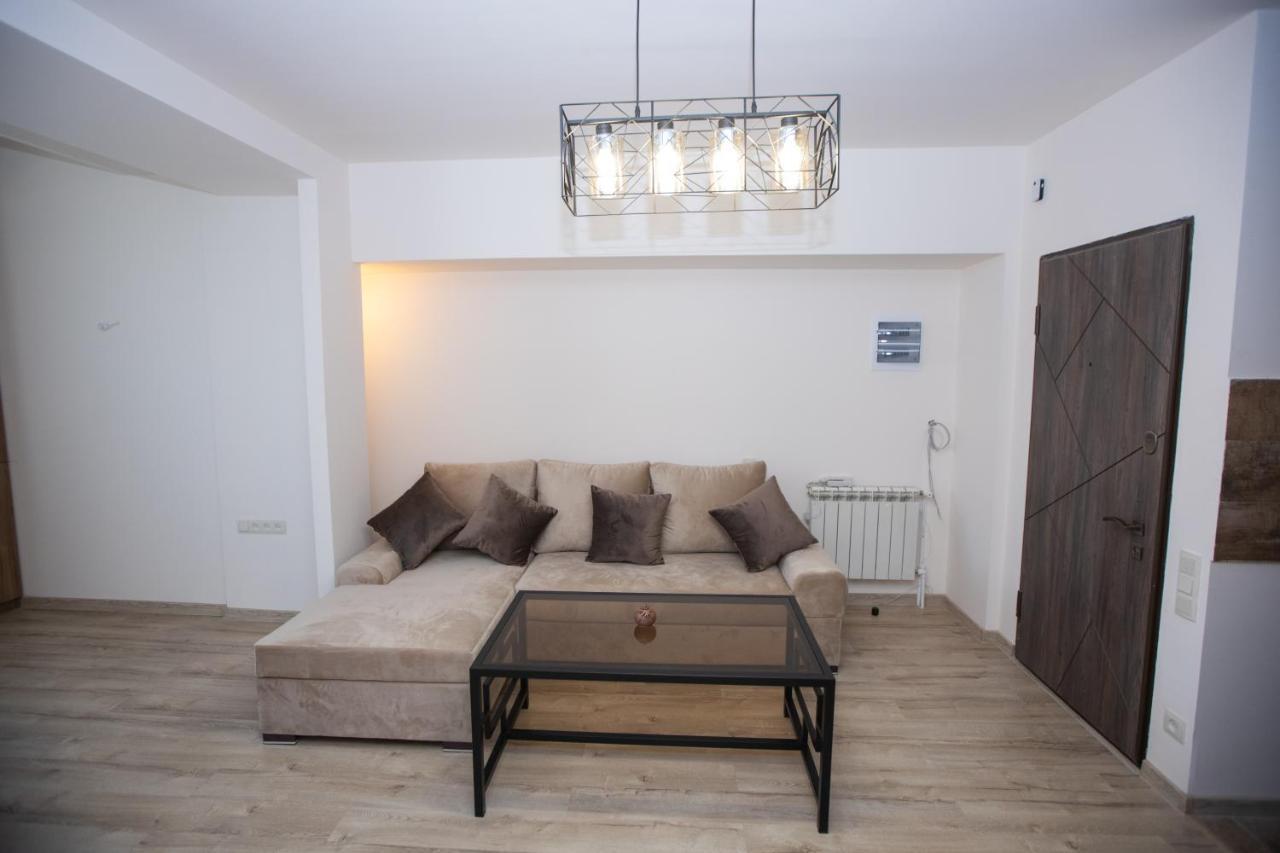 Yereone Hotel Apartment Erévan Extérieur photo